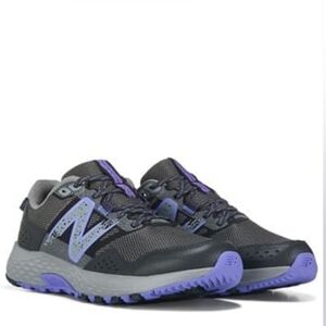 New Balance Women's Gray & Lavender Trail Sneakers